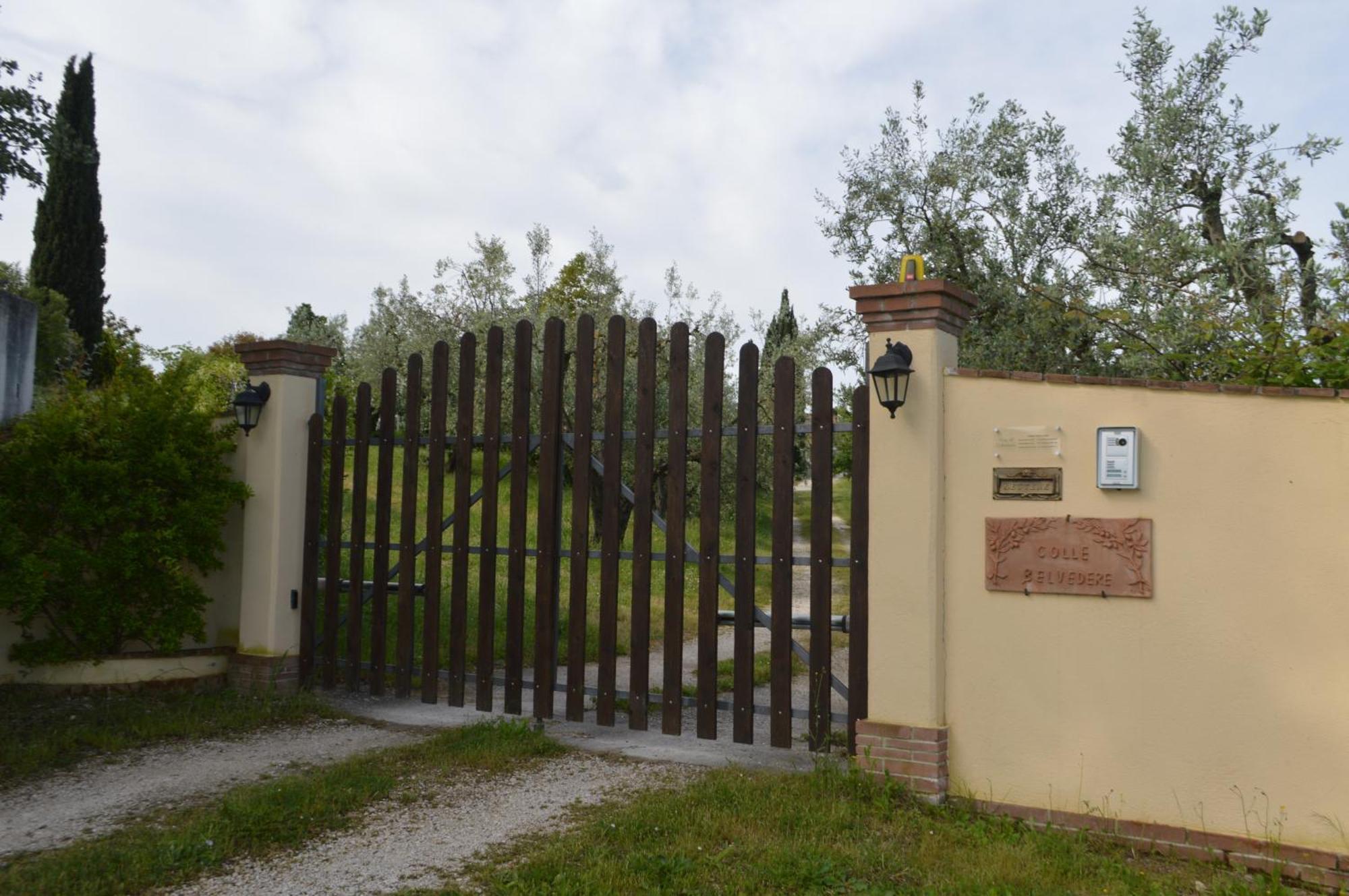 Villa Collebelvedere - Near Rome With Home Restaurant Fara in Sabina エクステリア 写真